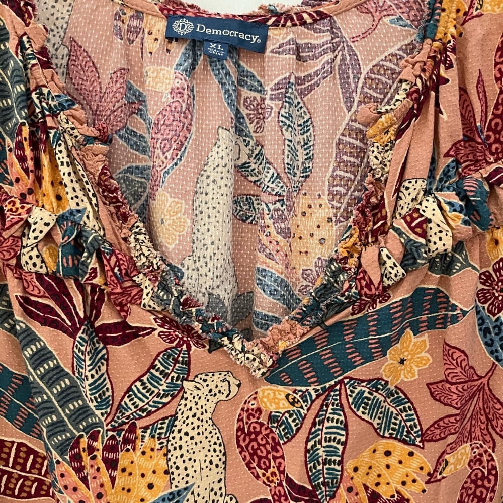 Democracy Multicolor Jungle Print Blouse - Picture 7 of 8